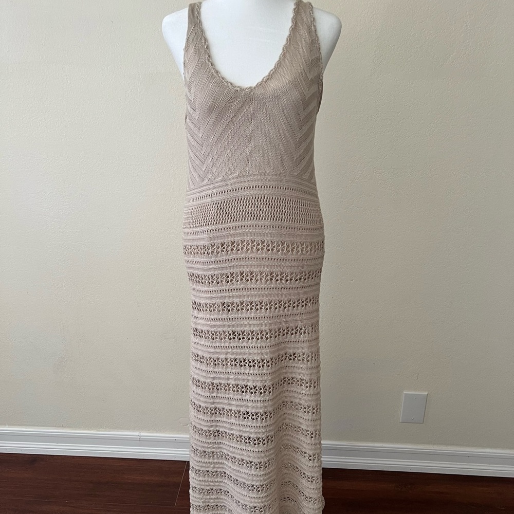 Solitaire Tan Sleeveless Sheath Maxi Dress